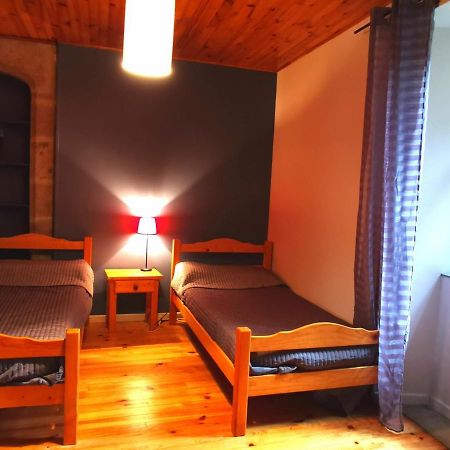 Gite 4 Pers Avec Cour, Vue Loire - Fr-1-582-122 Arlempdes Екстериор снимка