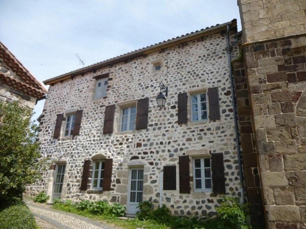 Gite 4 Pers Avec Cour, Vue Loire - Fr-1-582-122 Villa Arlempdes Екстериор снимка